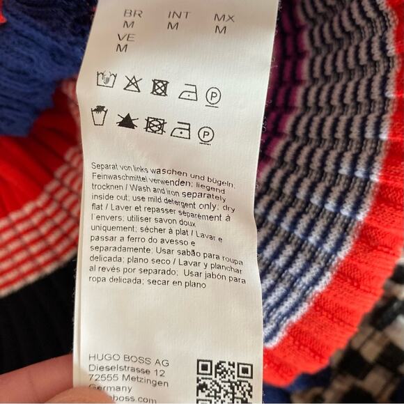 Hugo Boss Ruffled Hem Sleeve Stripe Knit Stretchy Sweater size medium Red Blue - Picture 9 of 9